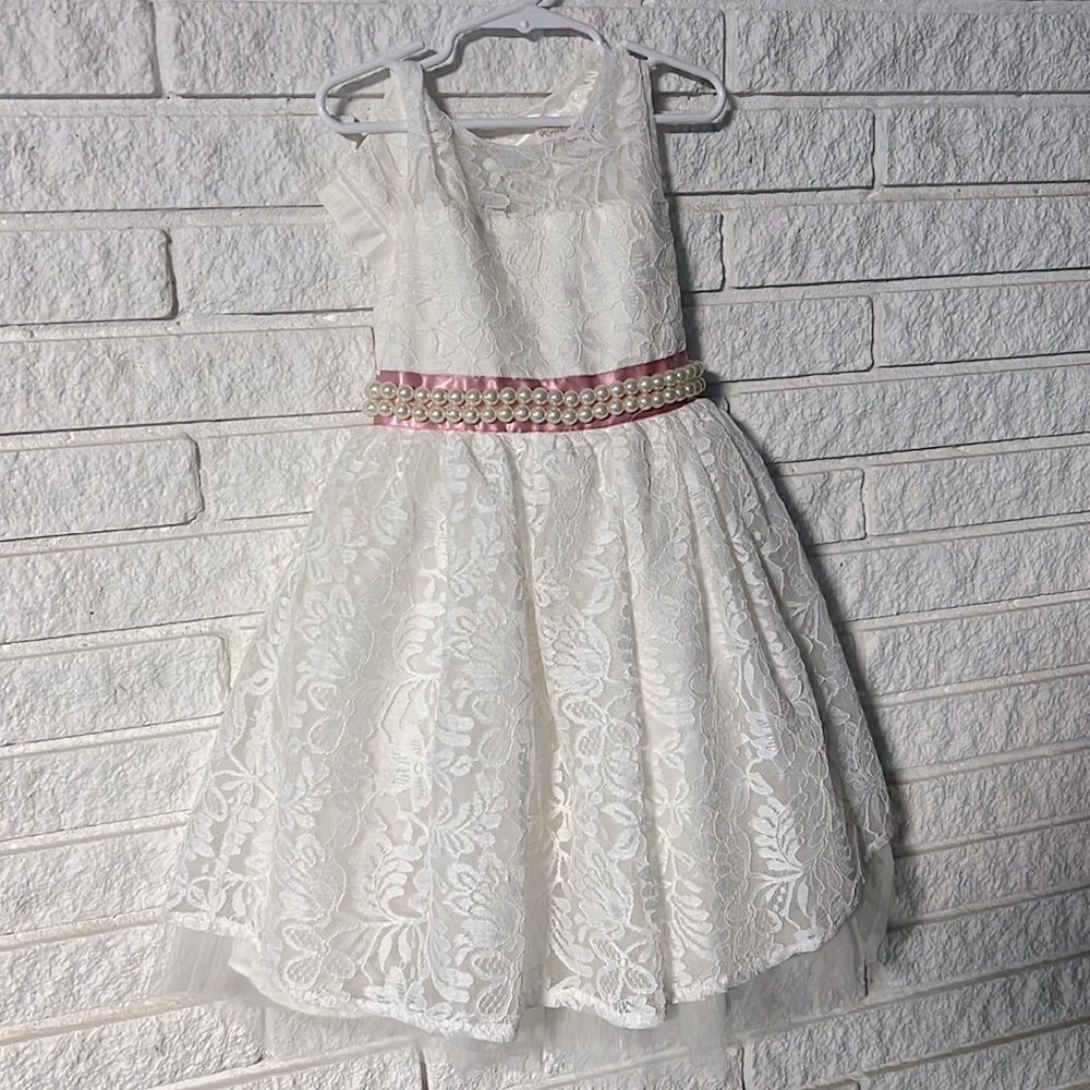 4t white dress. Worn once